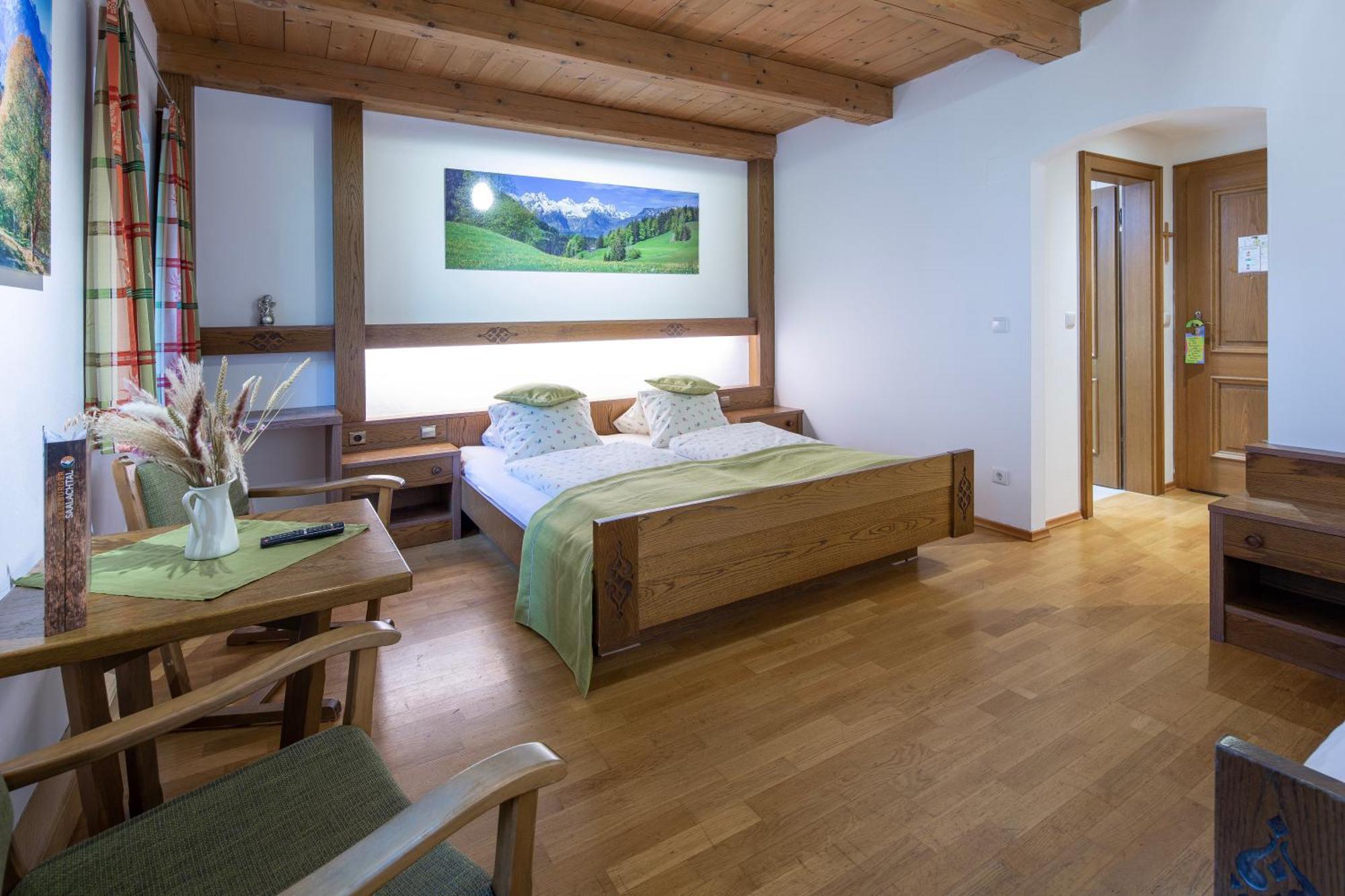 Maria Kirchental Hotel *