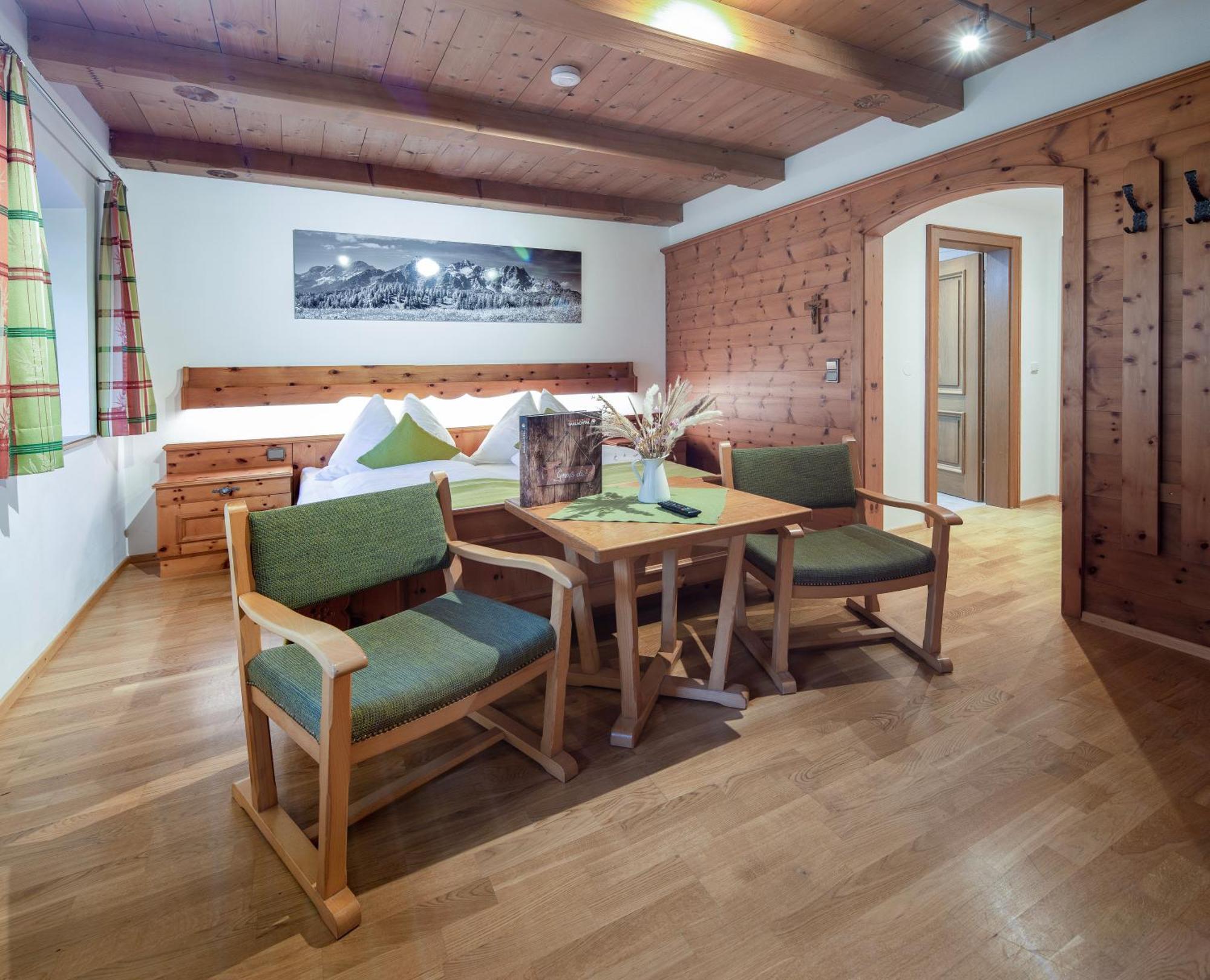 Maria Kirchental Hotel *